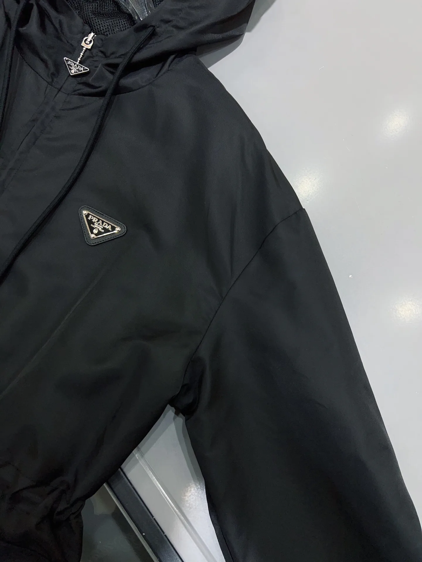 Куртки И Пуховики Женские Prada 13083434