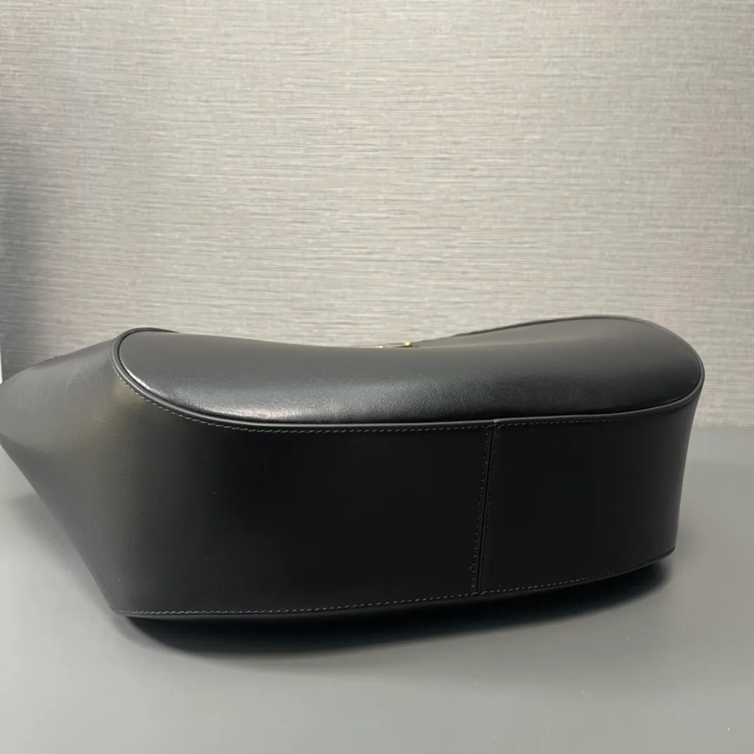 Классические Сумки Женские Prada 9028