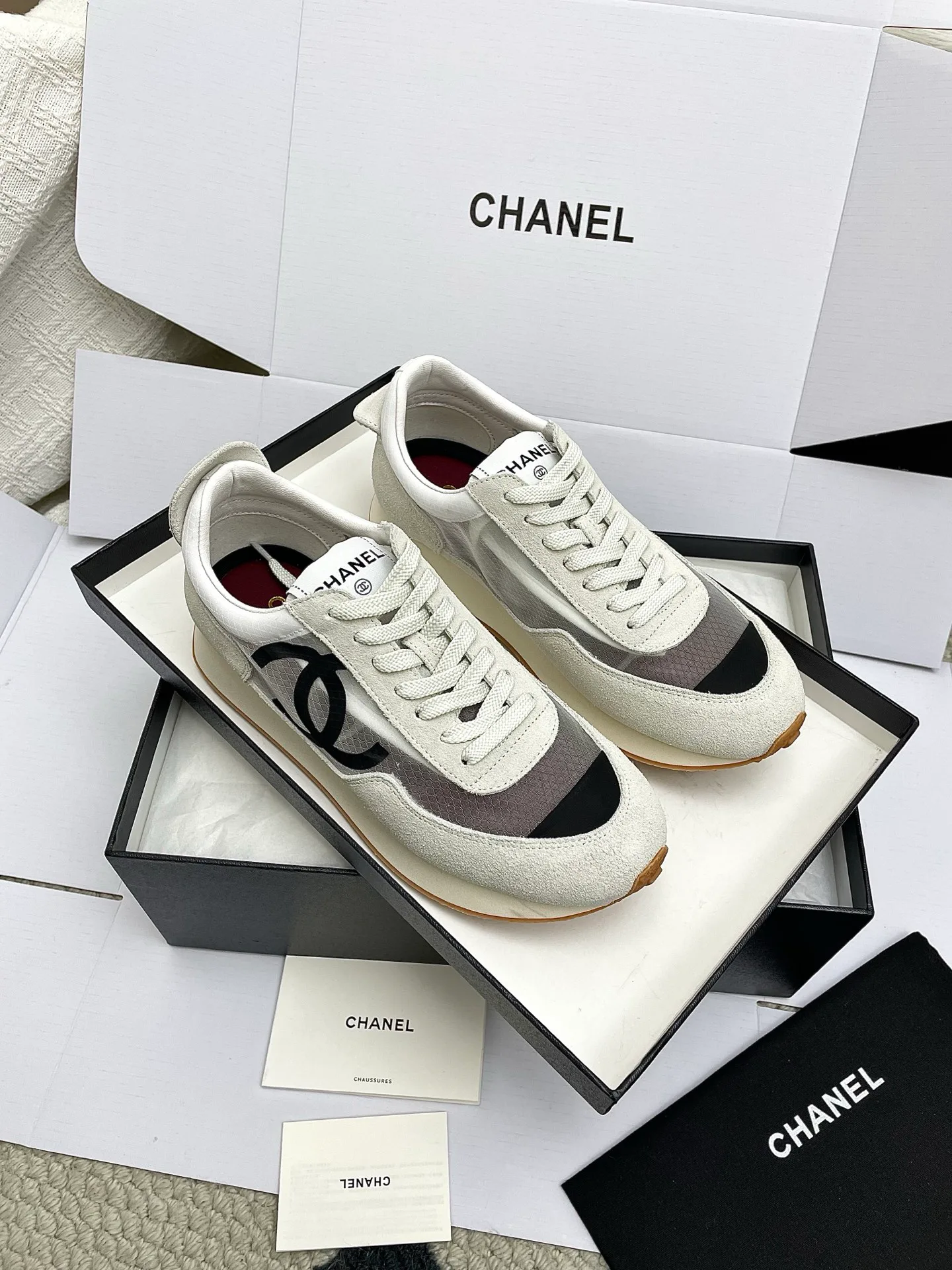 Кроссовки Женские Chanel 11258214