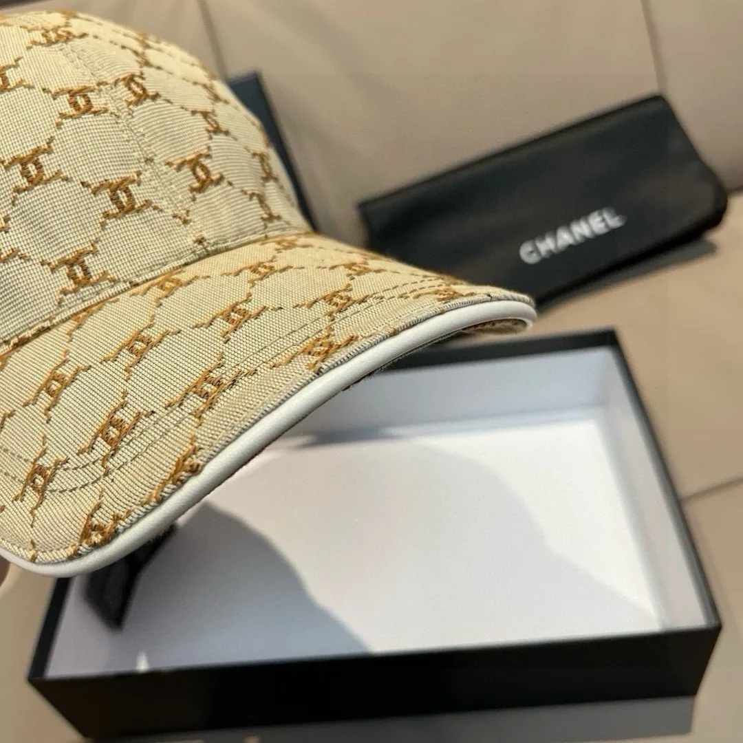 Головные Уборы Chanel 11362259