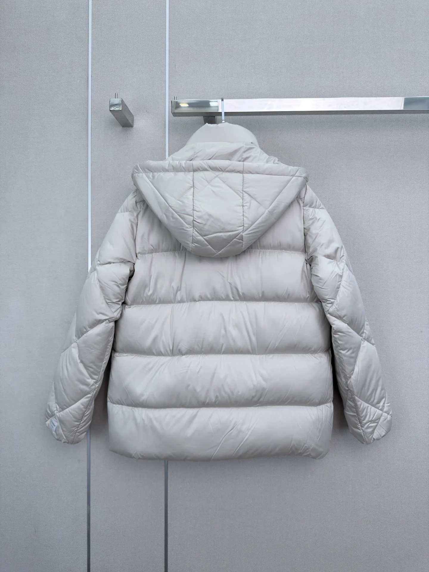 Куртки И Пуховики Женские Max Mara 18056529