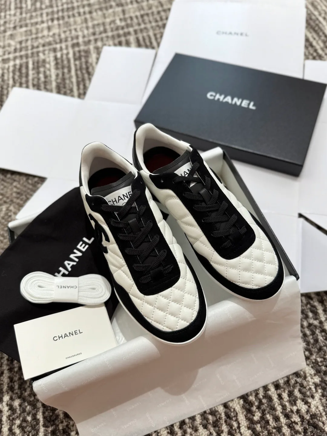 Кроссовки Женские Chanel 13454905