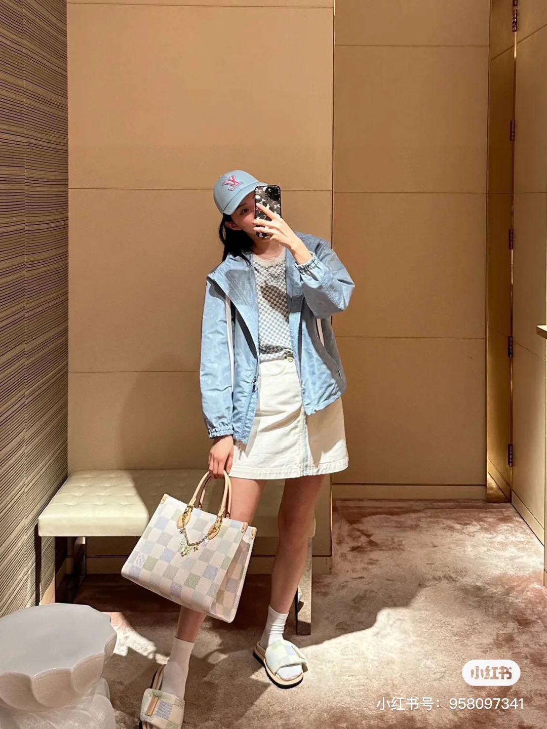 Куртки Женские Loewe Куртки Женские Loewe