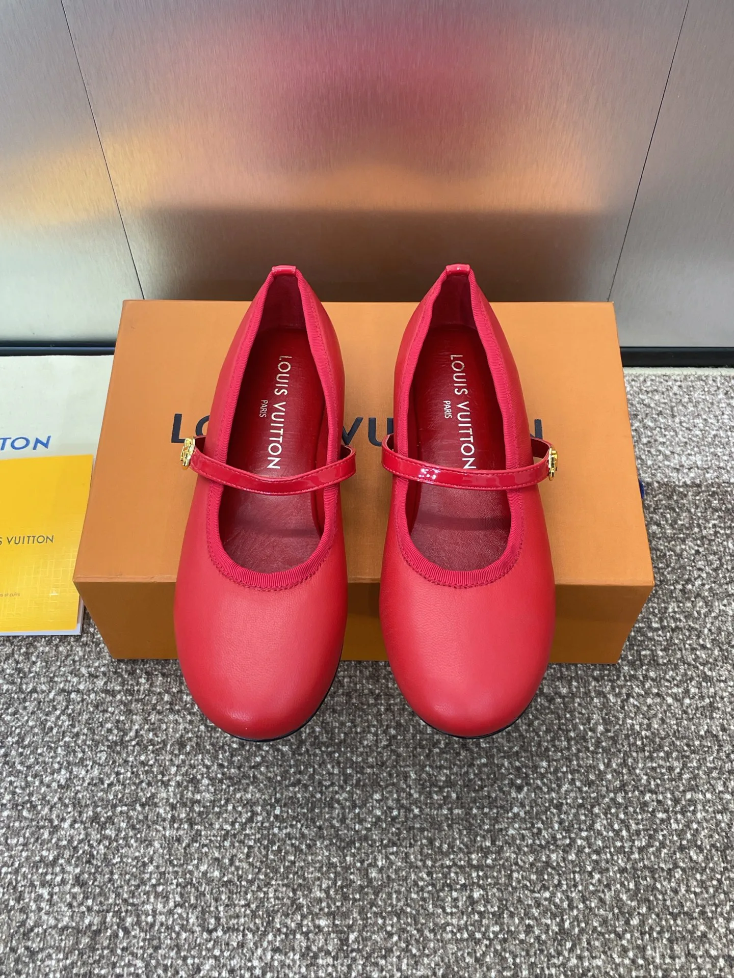 Туфли Женские Louis Vuitton 13346497