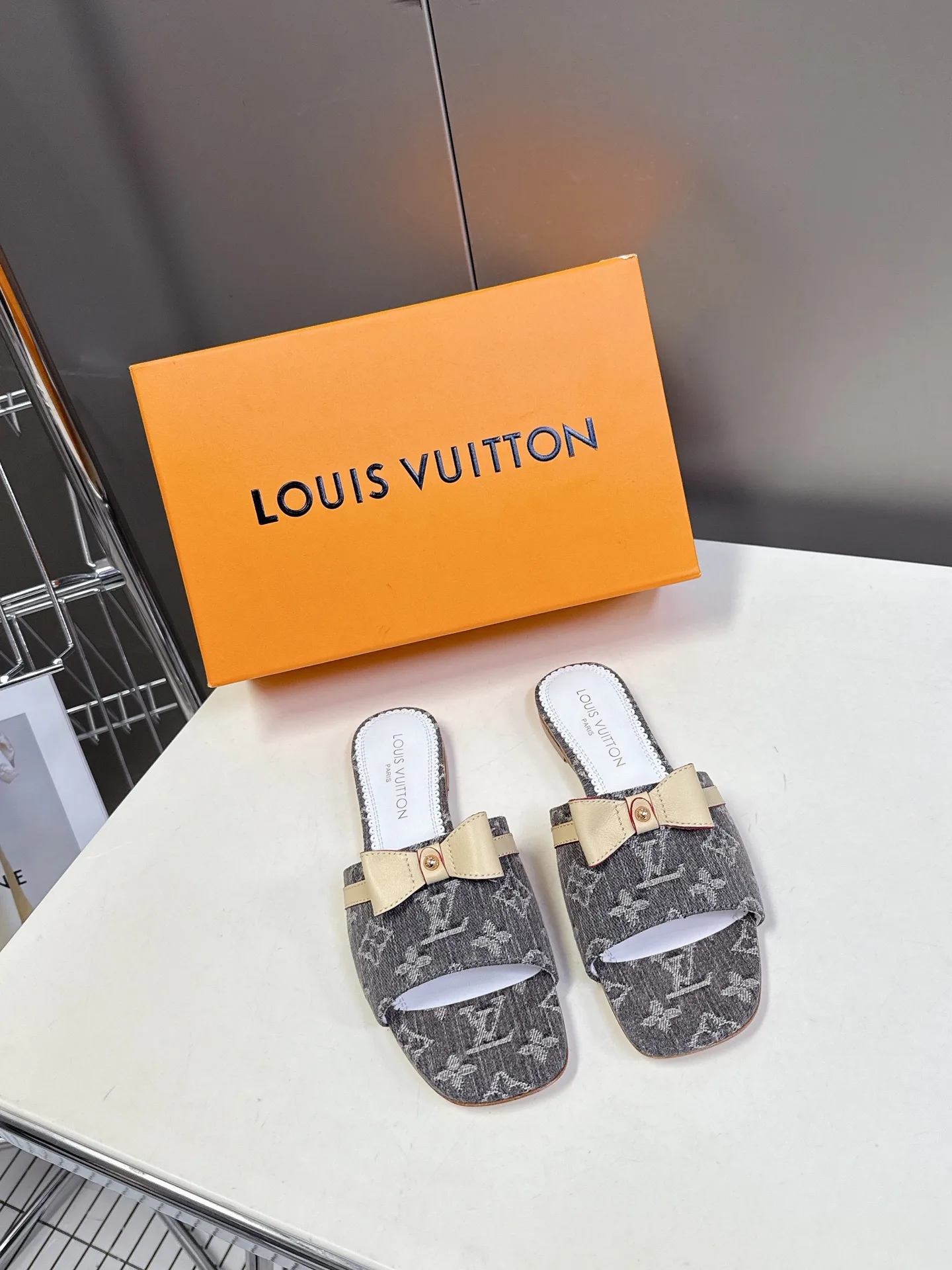 Туфли Женские Louis Vuitton 11458202