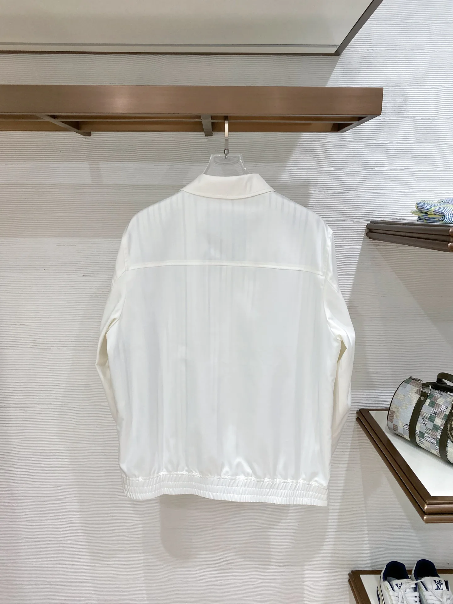 Куртки И Пуховики Мужские Brunello Cucinelli 12713525
