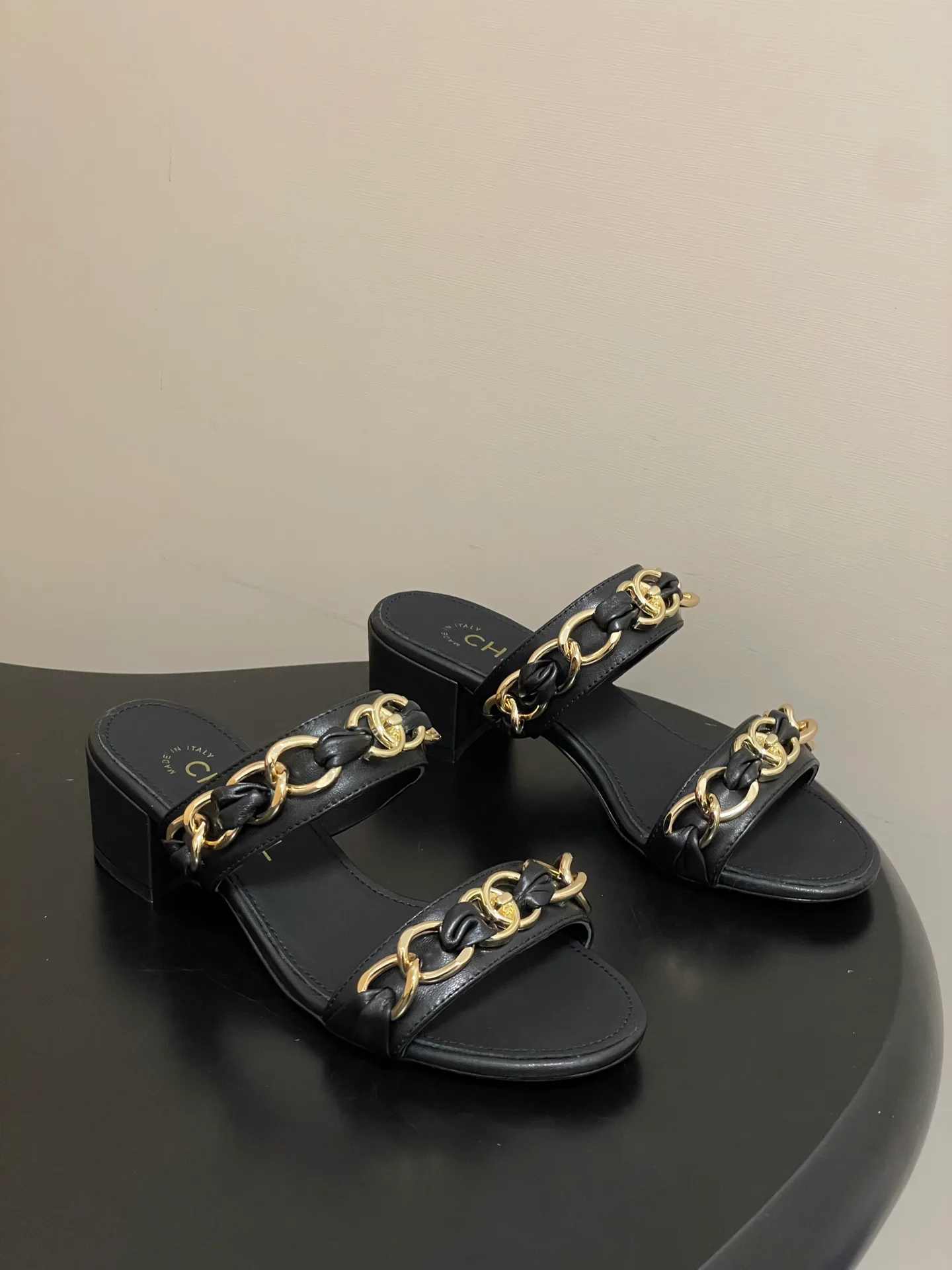 Босоножки Женские Chanel 12810839