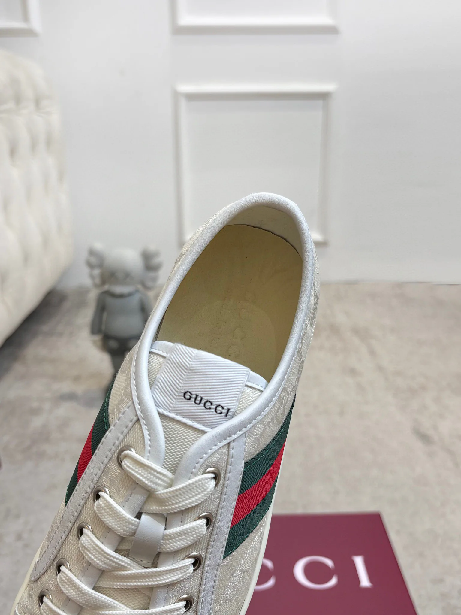 Кроссовки Женские Gucci 18901606