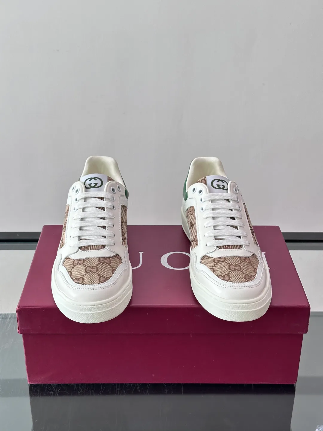 Кроссовки Мужские Gucci 18102697