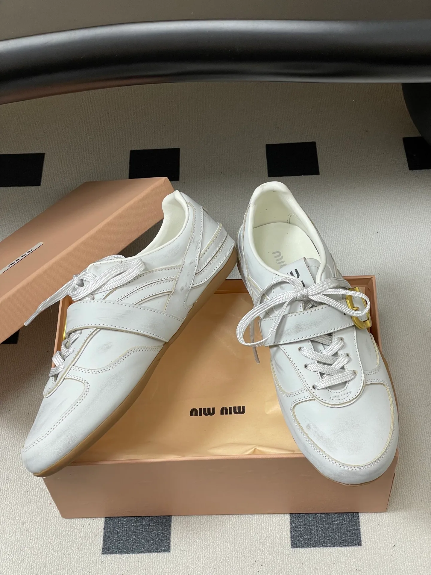 Кроссовки Женские Miu Miu 11409858