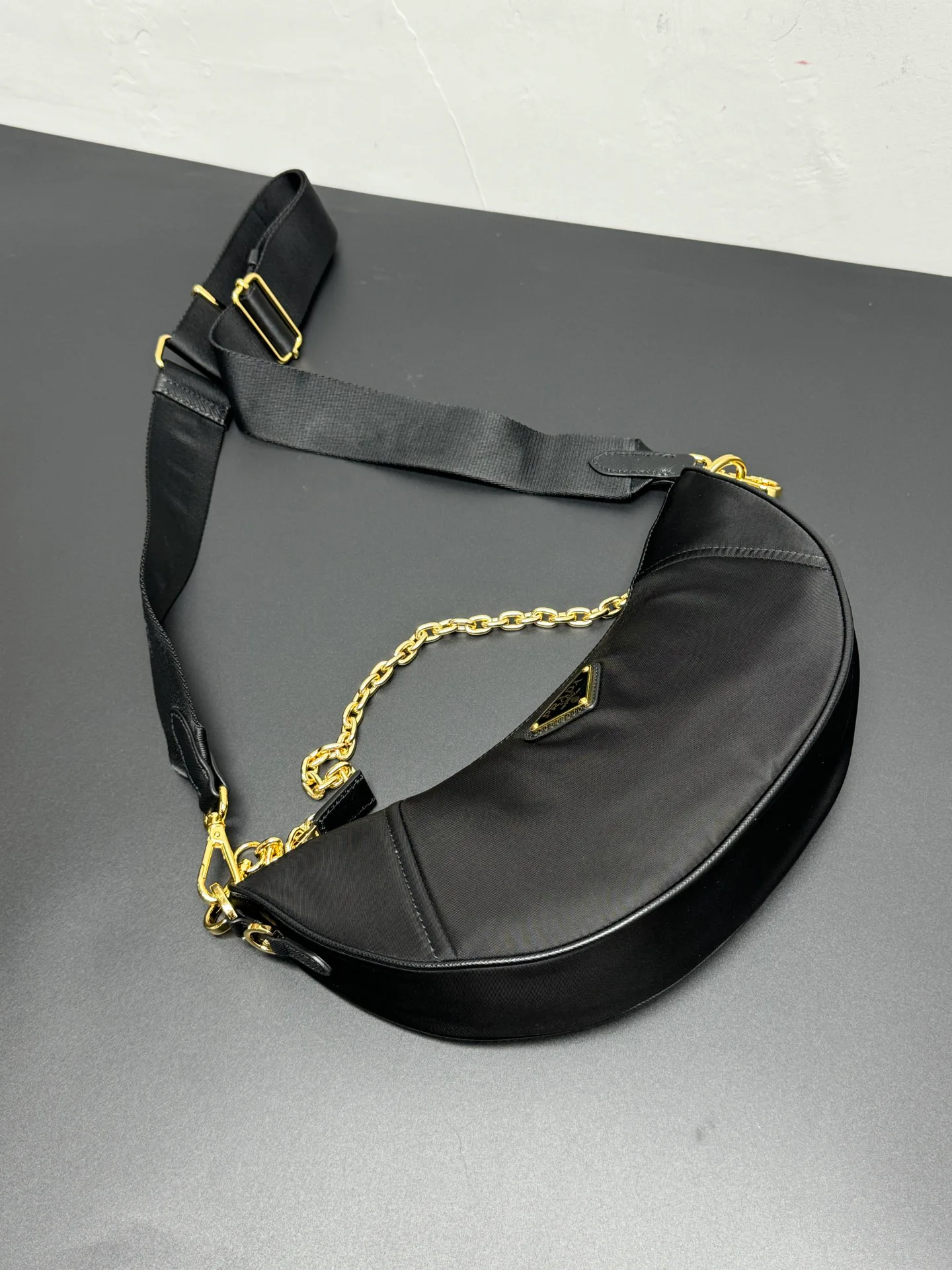 Сумки На Ремне Женские Prada 363714