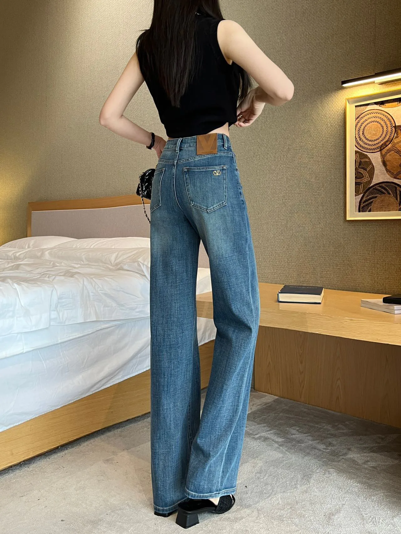 Джинсы Женские Valentino 3150491