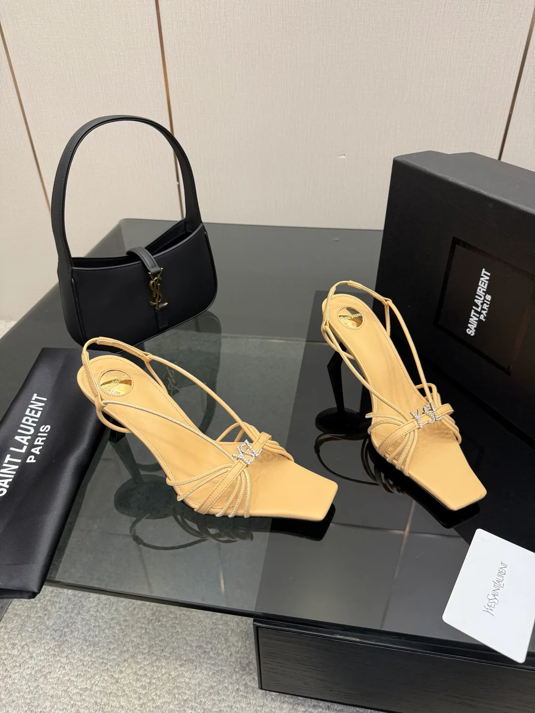 Босоножки Женские Saint Laurent 1435313