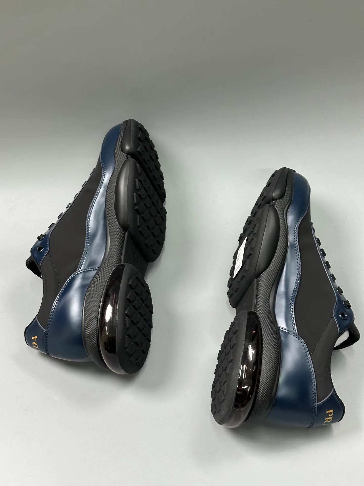 Кроссовки Мужские Prada 4041898