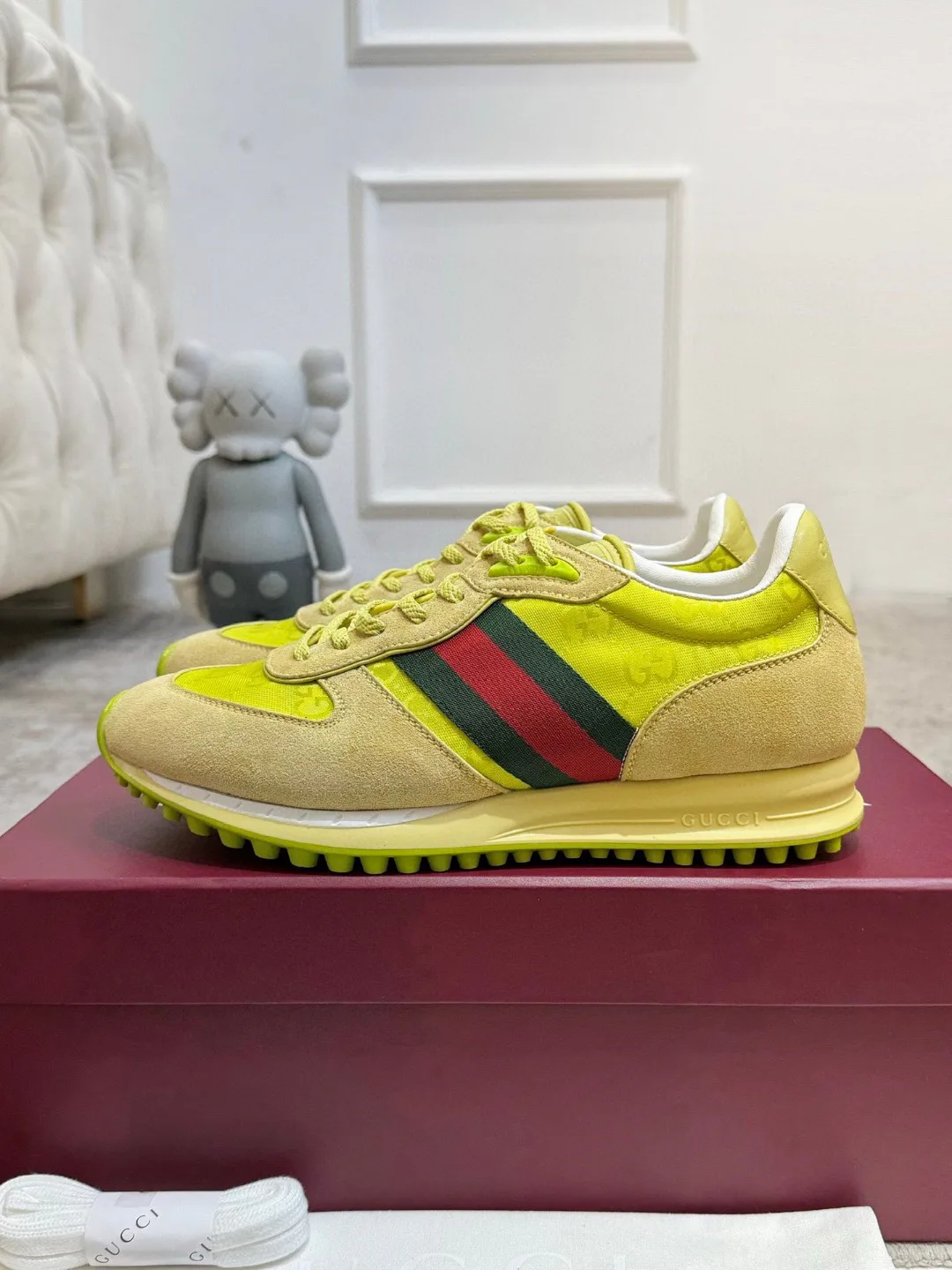 Кроссовки Женские Gucci 944880