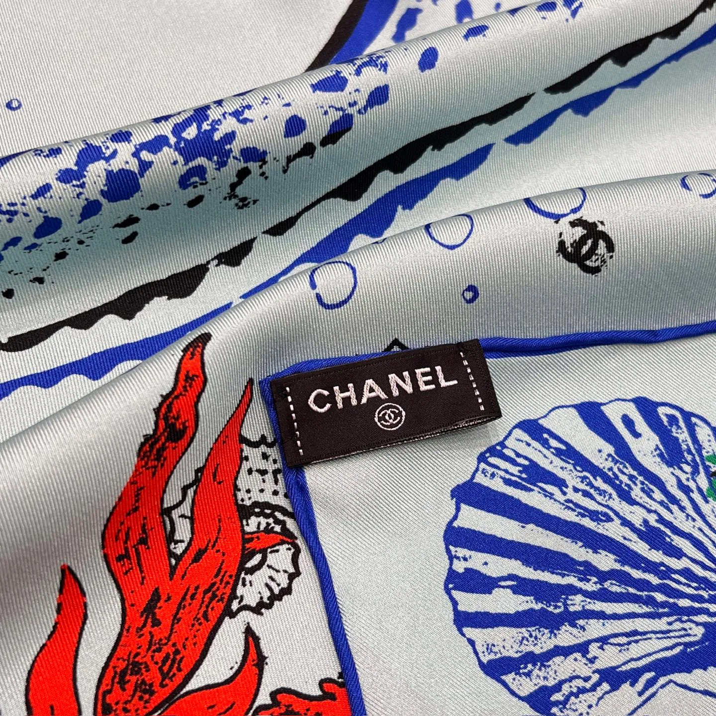 Платки Chanel 18525744