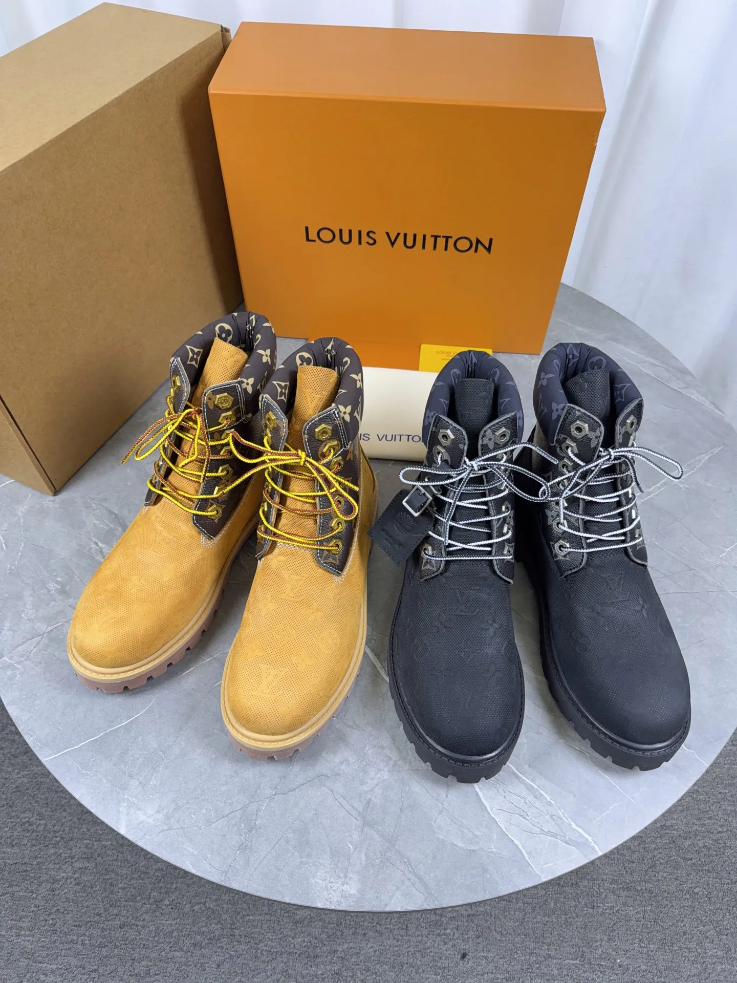 Ботинки Женские Louis Vuitton 17368613