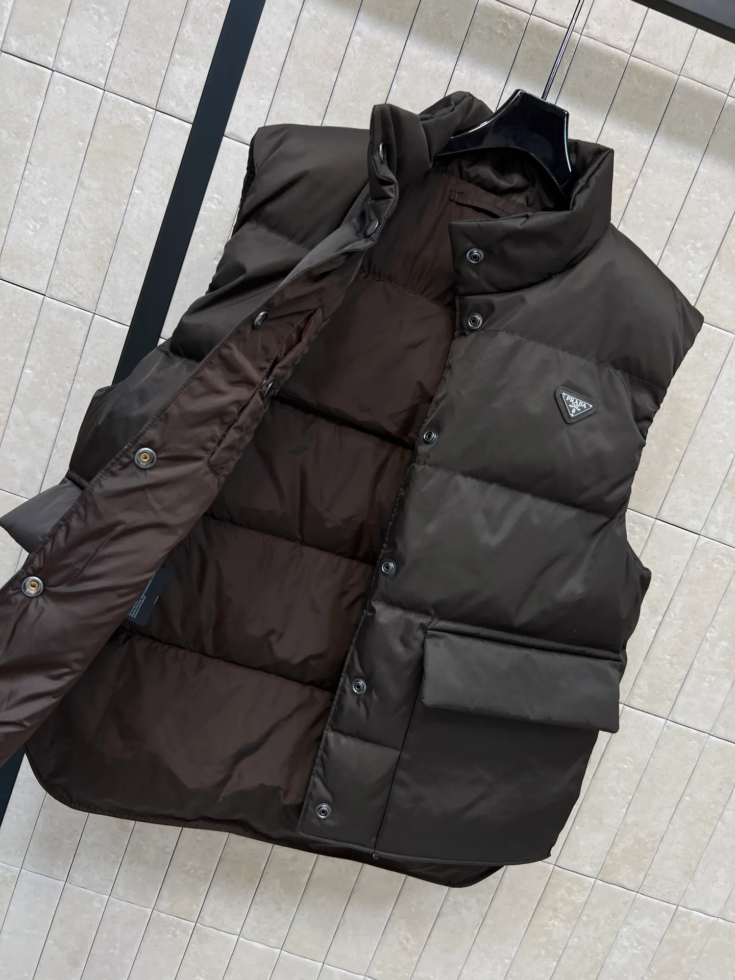 Жилеты Женские Prada 18885506