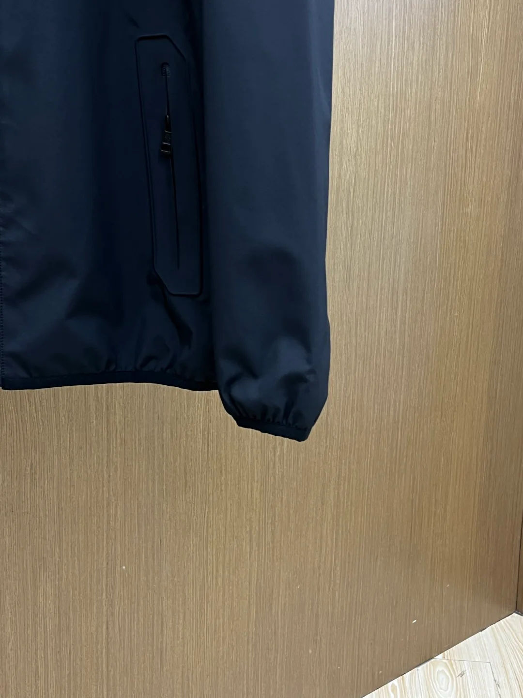 Куртки И Пуховики Мужские Moncler 18244037