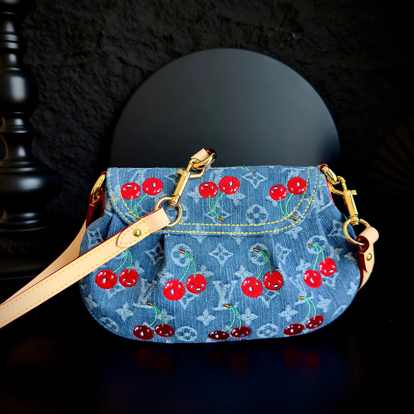 Классические Сумки Женские Louis Vuitton 13394408