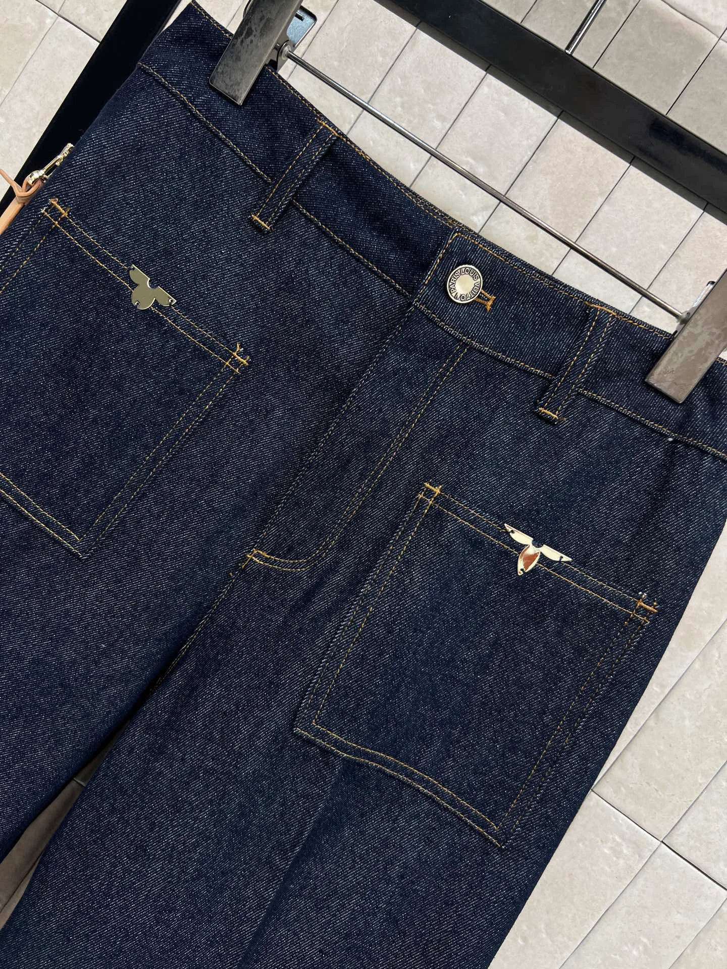 Джинсы Женские Louis Vuitton 13545862