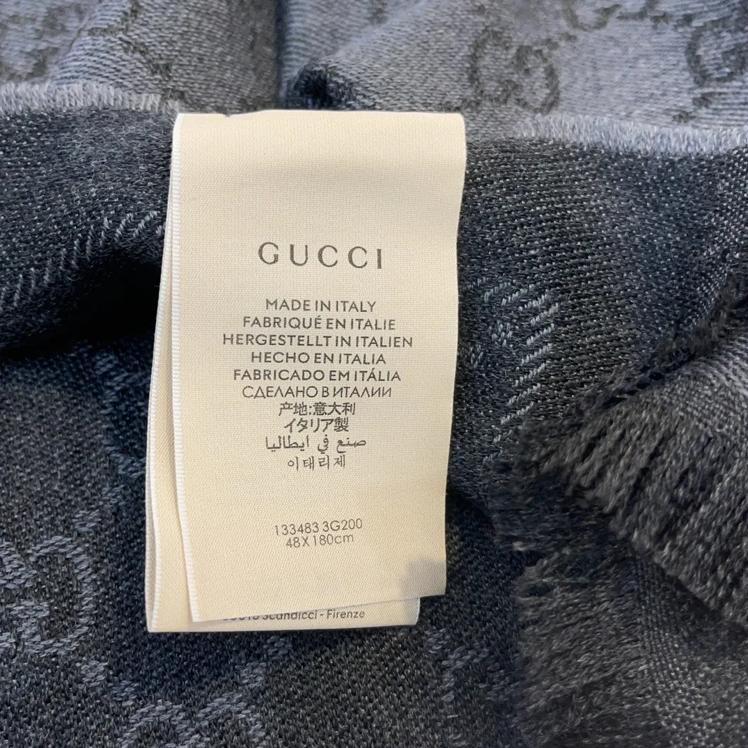 Шарфы Gucci 747430