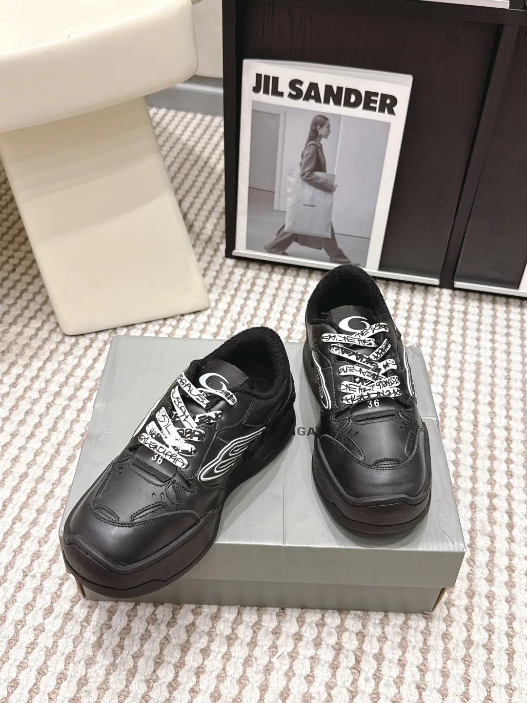 Кроссовки Женские Balenciaga 13555219