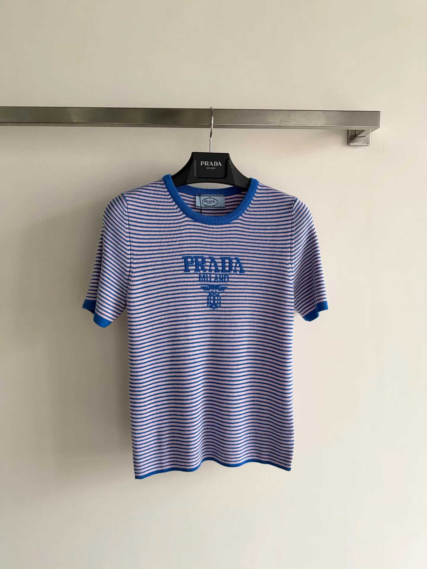 Футболки Женские Prada 10993246