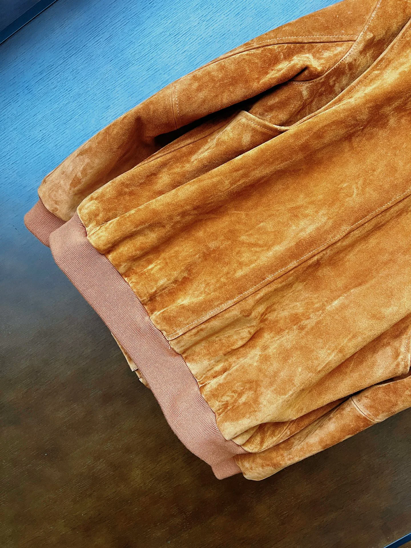 Кожаные Куртки И Дублёнки Женские Miu Miu 9101636