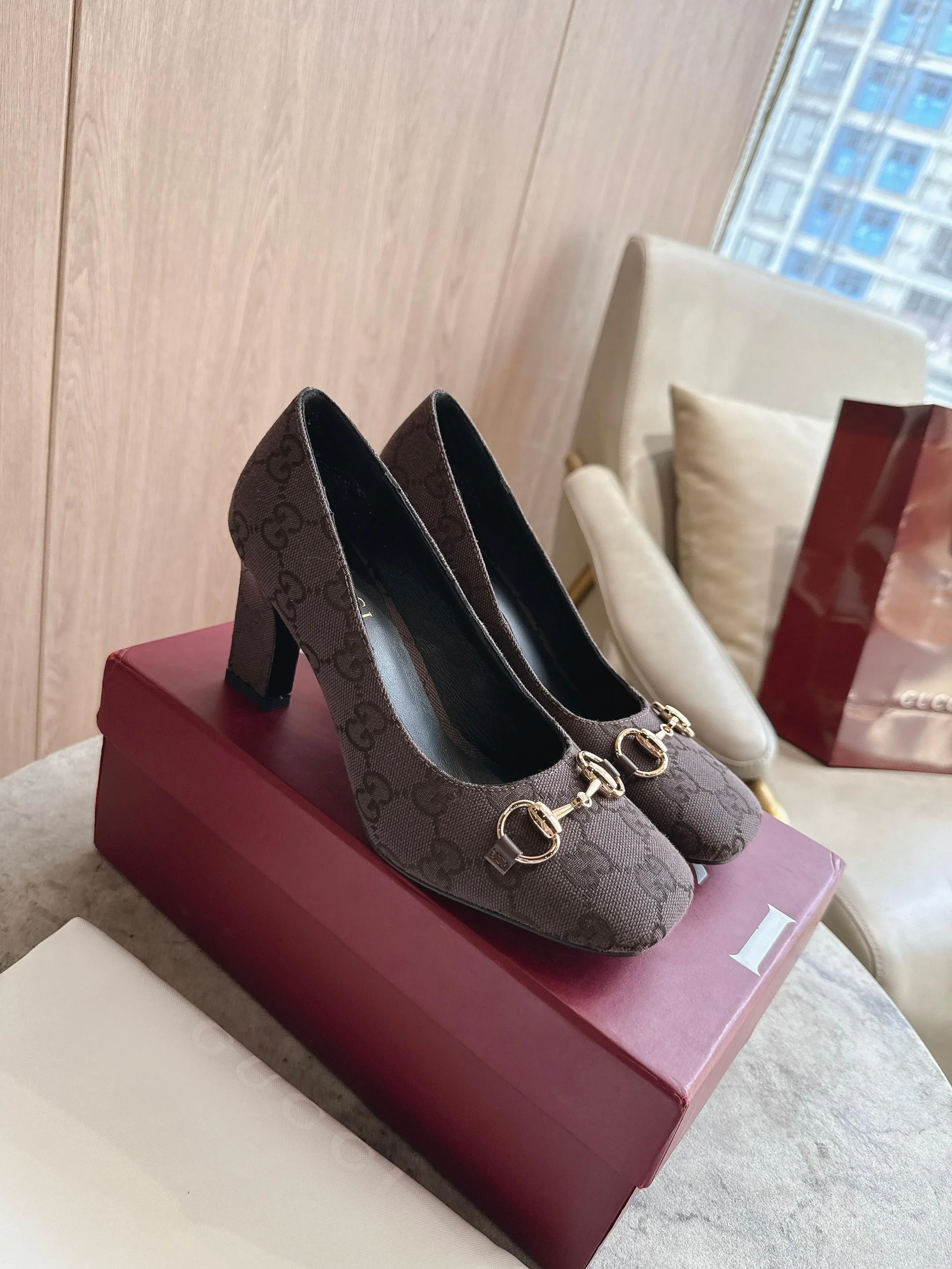 Туфли Женские Gucci 11953595