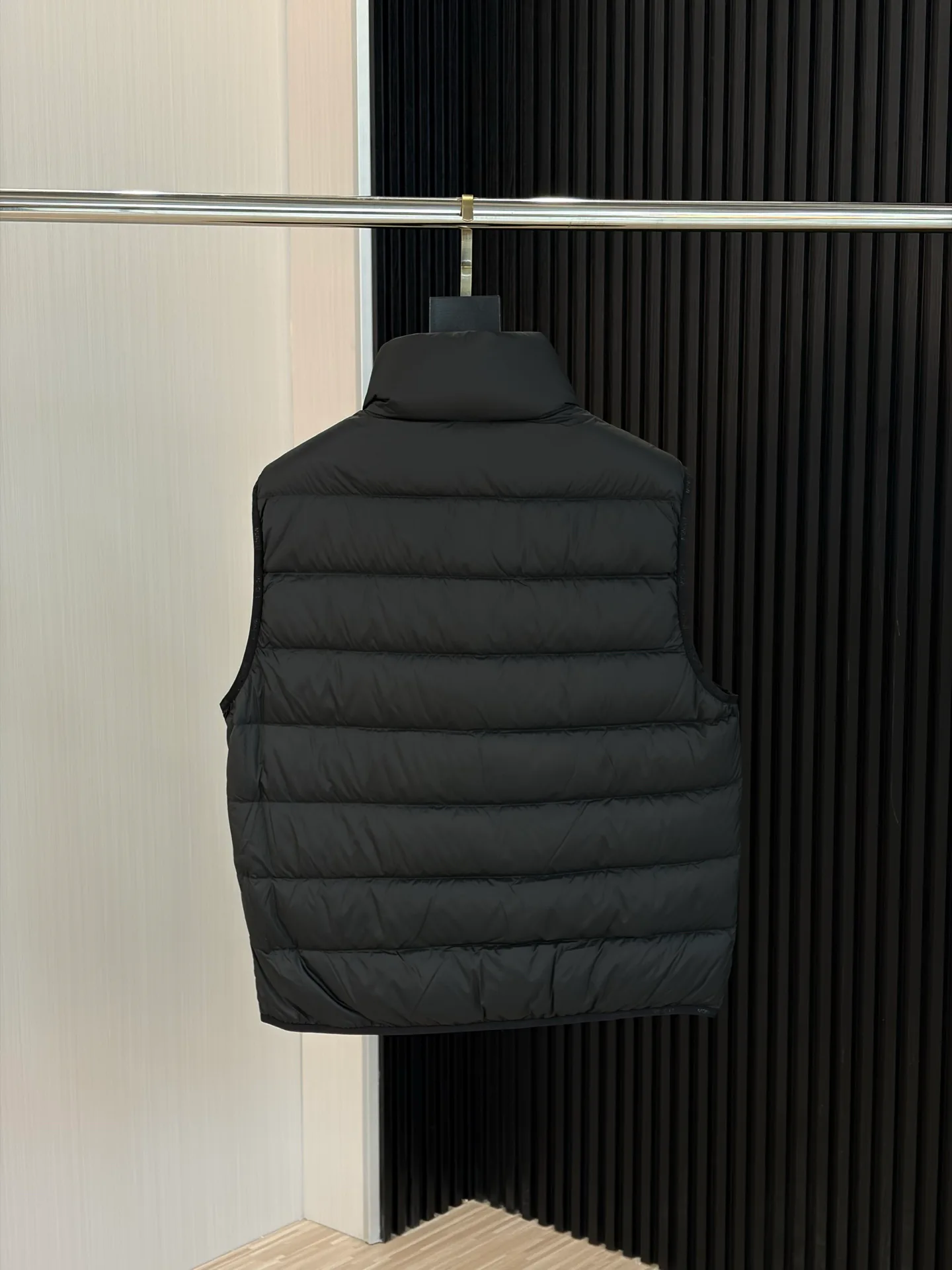 Жилеты Женские Moncler 18689143