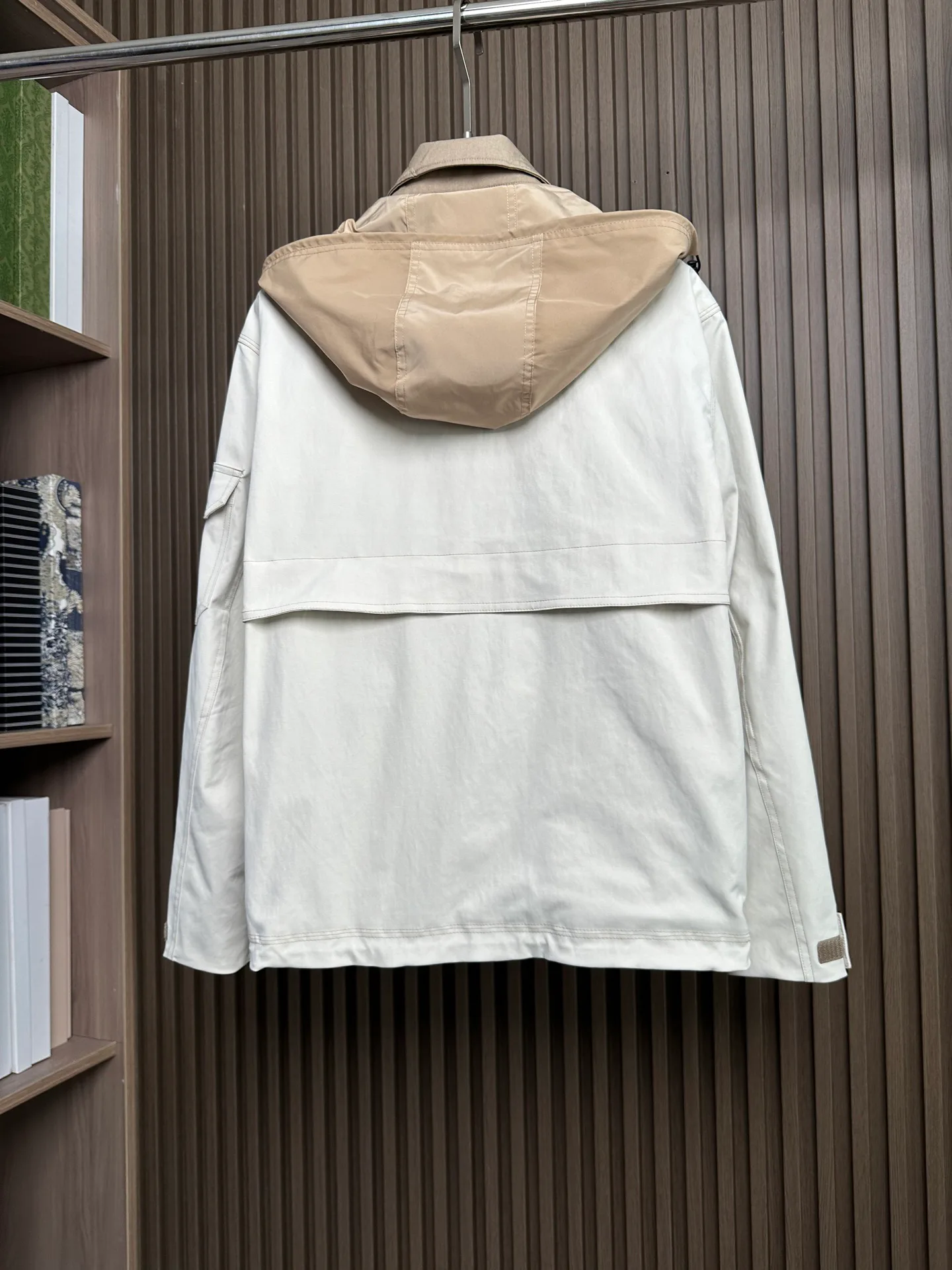 Куртки И Пуховики Мужские Moncler 235535