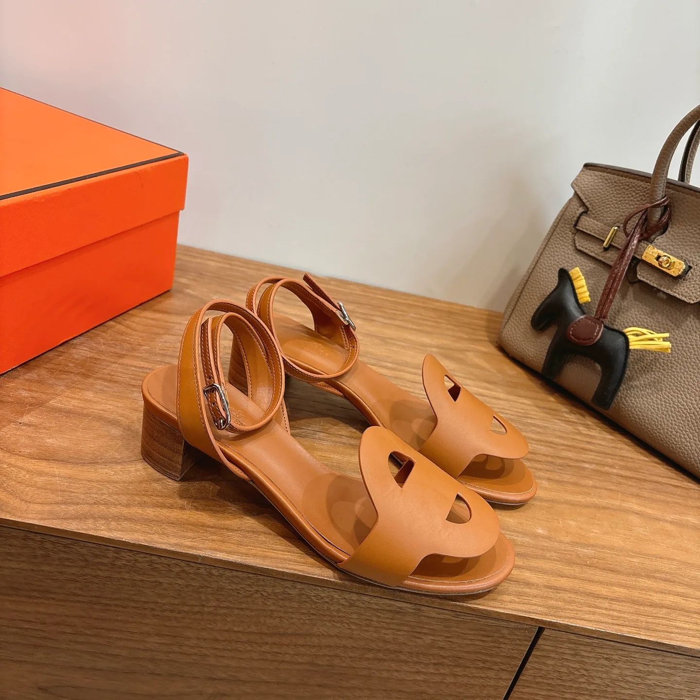 Босоножки Женские Hermes 10268344