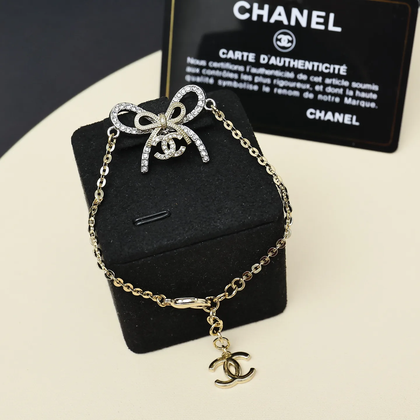 Бижутерия Chanel 225260