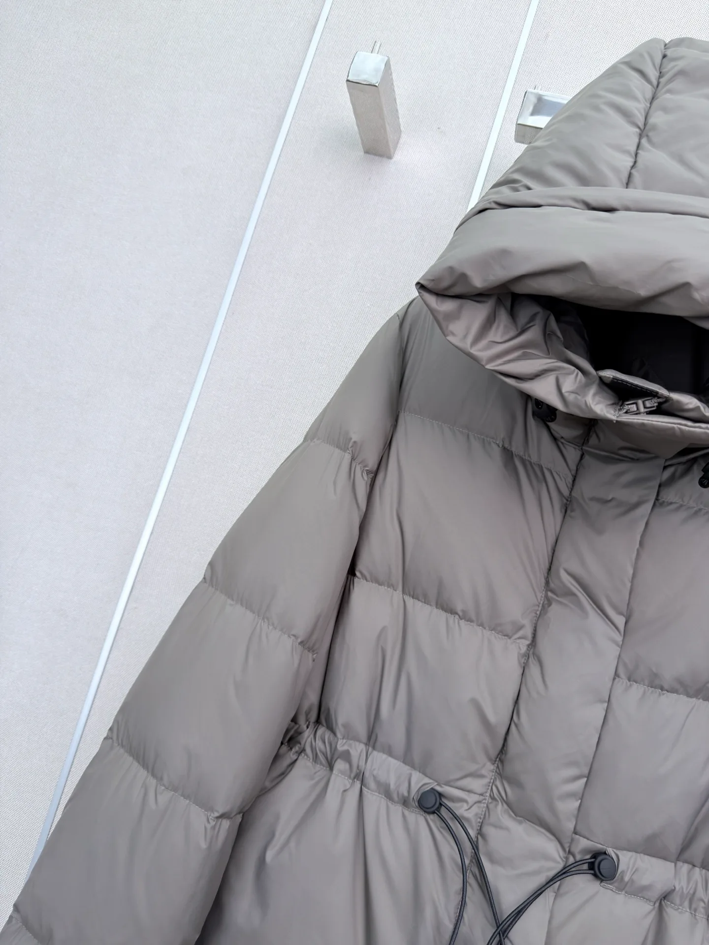Куртки И Пуховики Женские Canada Goose 19145834