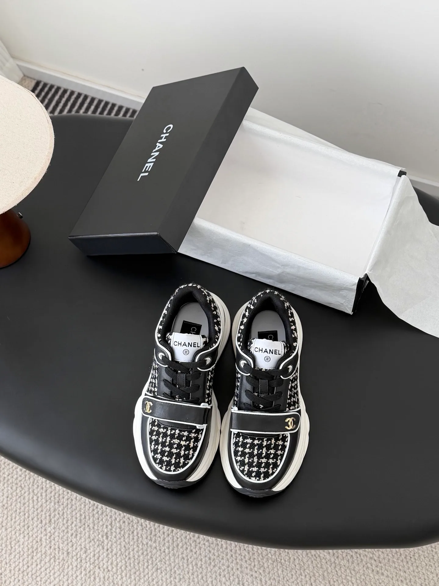 Кроссовки Женские Chanel 11541991