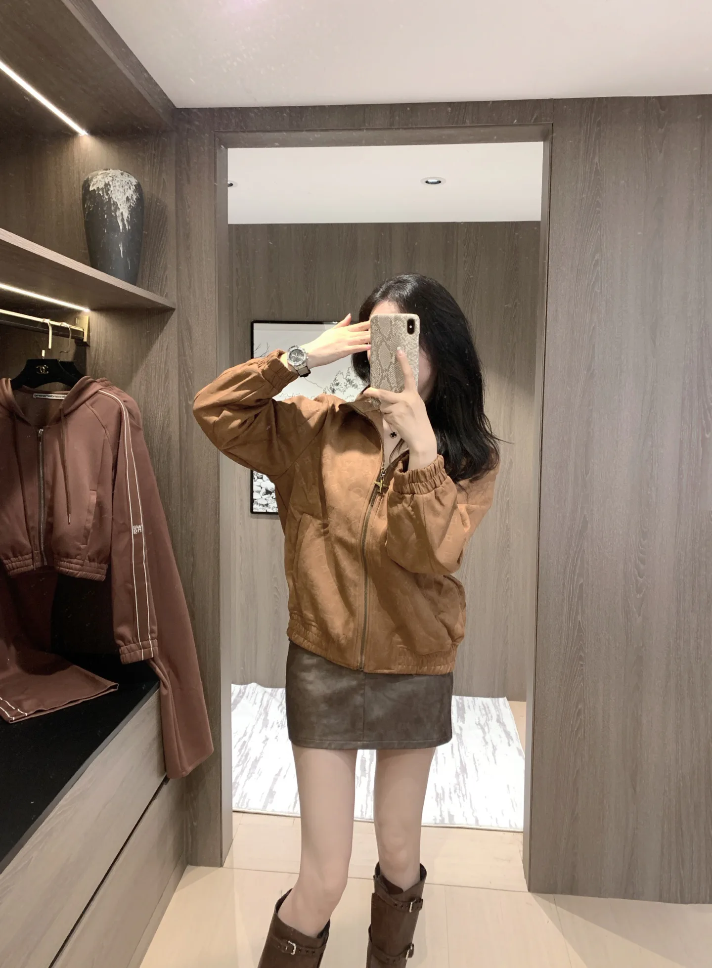 Куртки И Пуховики Женские Louis Vuitton 230977