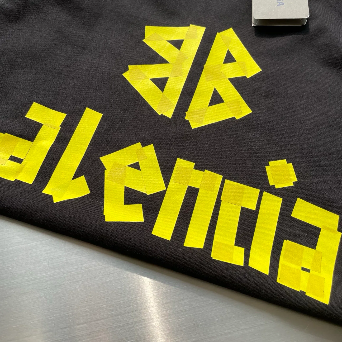 Футболки Женские Balenciaga 10937999