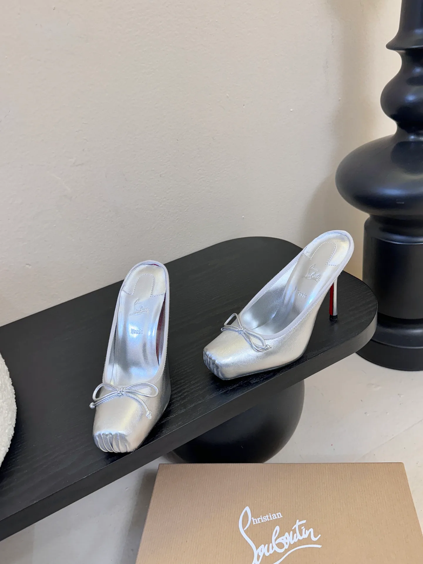 Туфли Женские Christian Louboutin 3495972