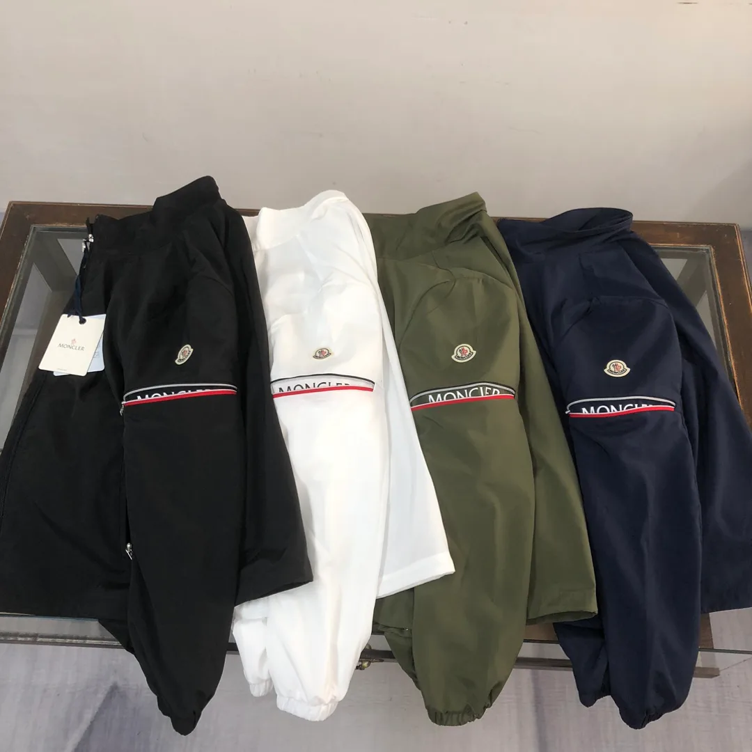 Куртки И Пуховики Женские Moncler 9642357