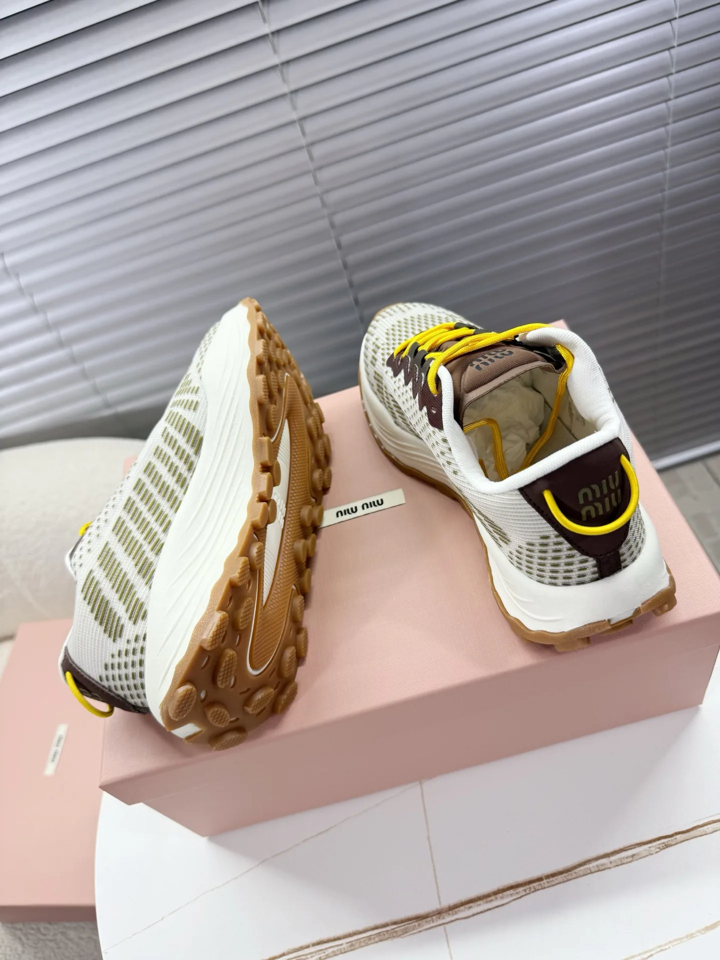 Кроссовки Женские Miu Miu 4086907