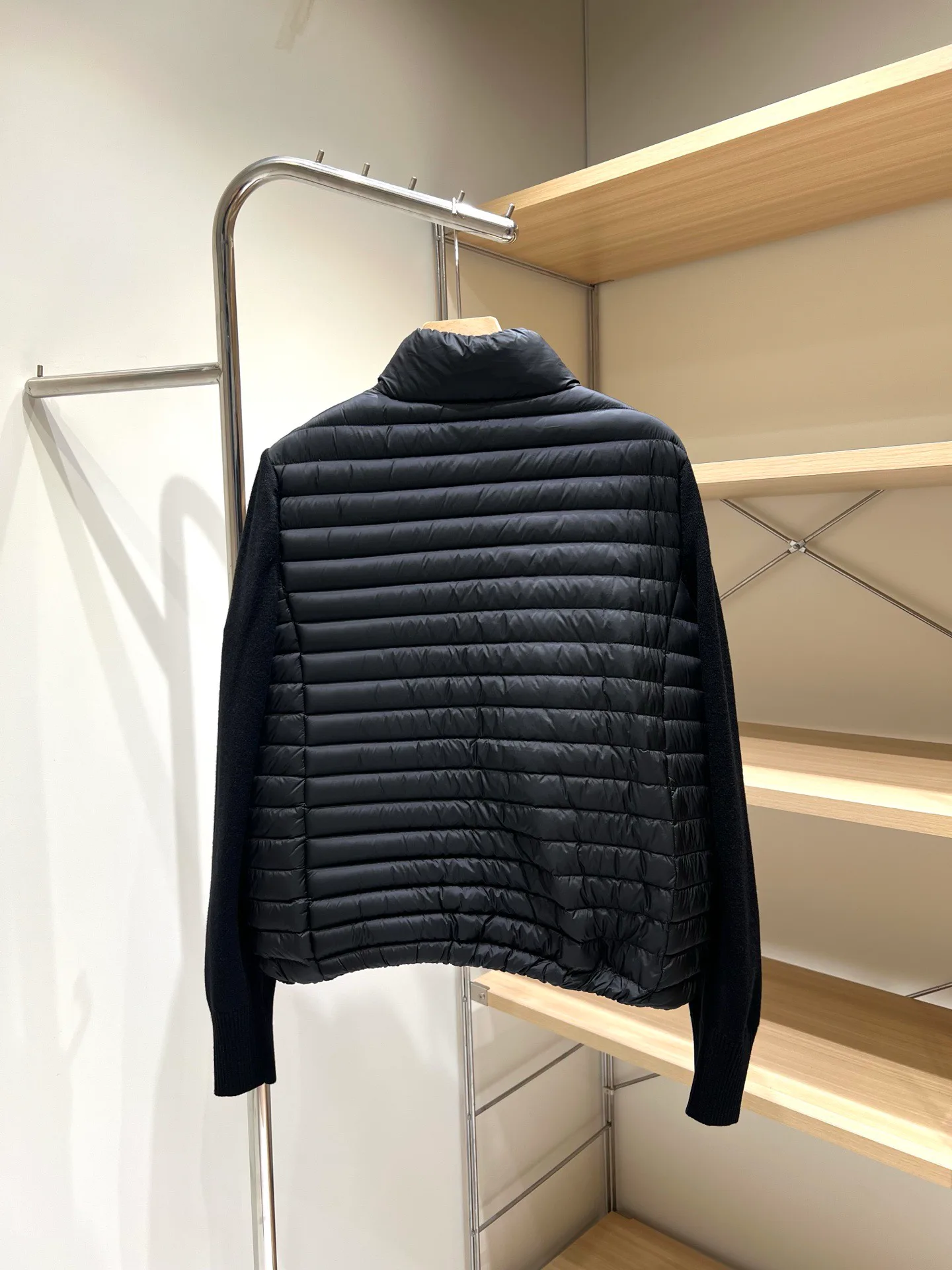 Куртки И Пуховики Женские Moncler 18043620