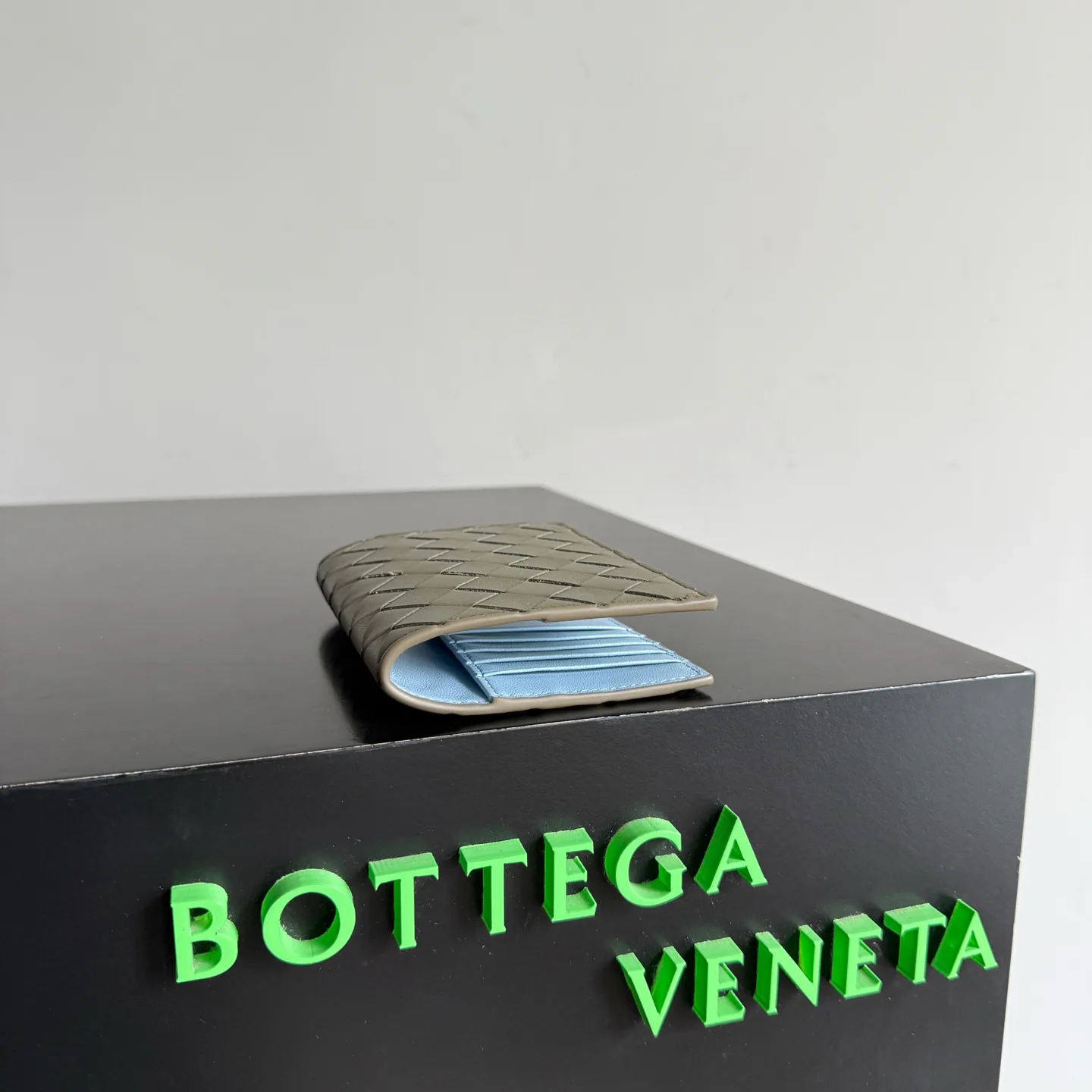 Клатчи Женские Bottega Veneta 9408024