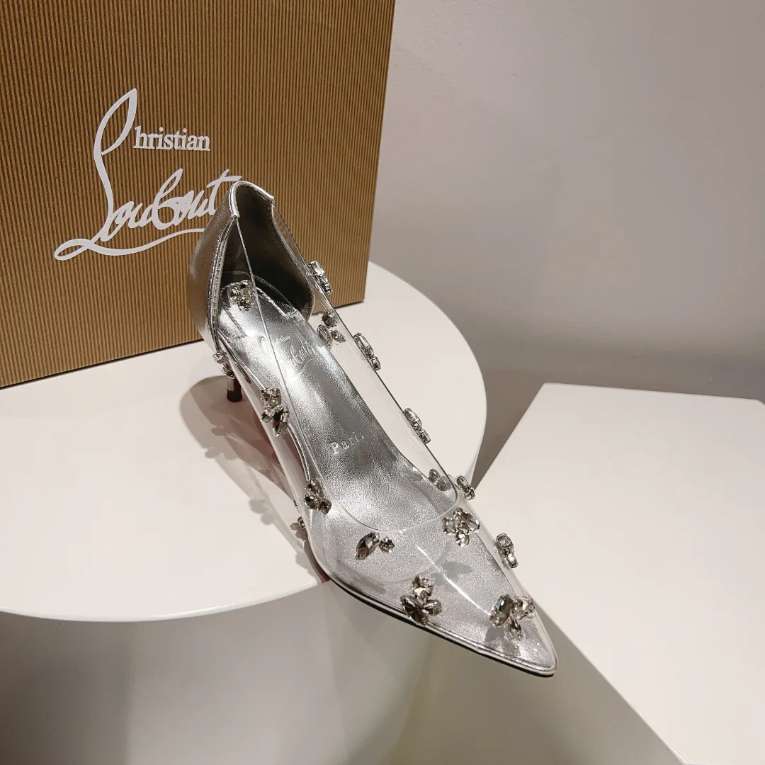 Туфли Женские Christian Louboutin 18004002