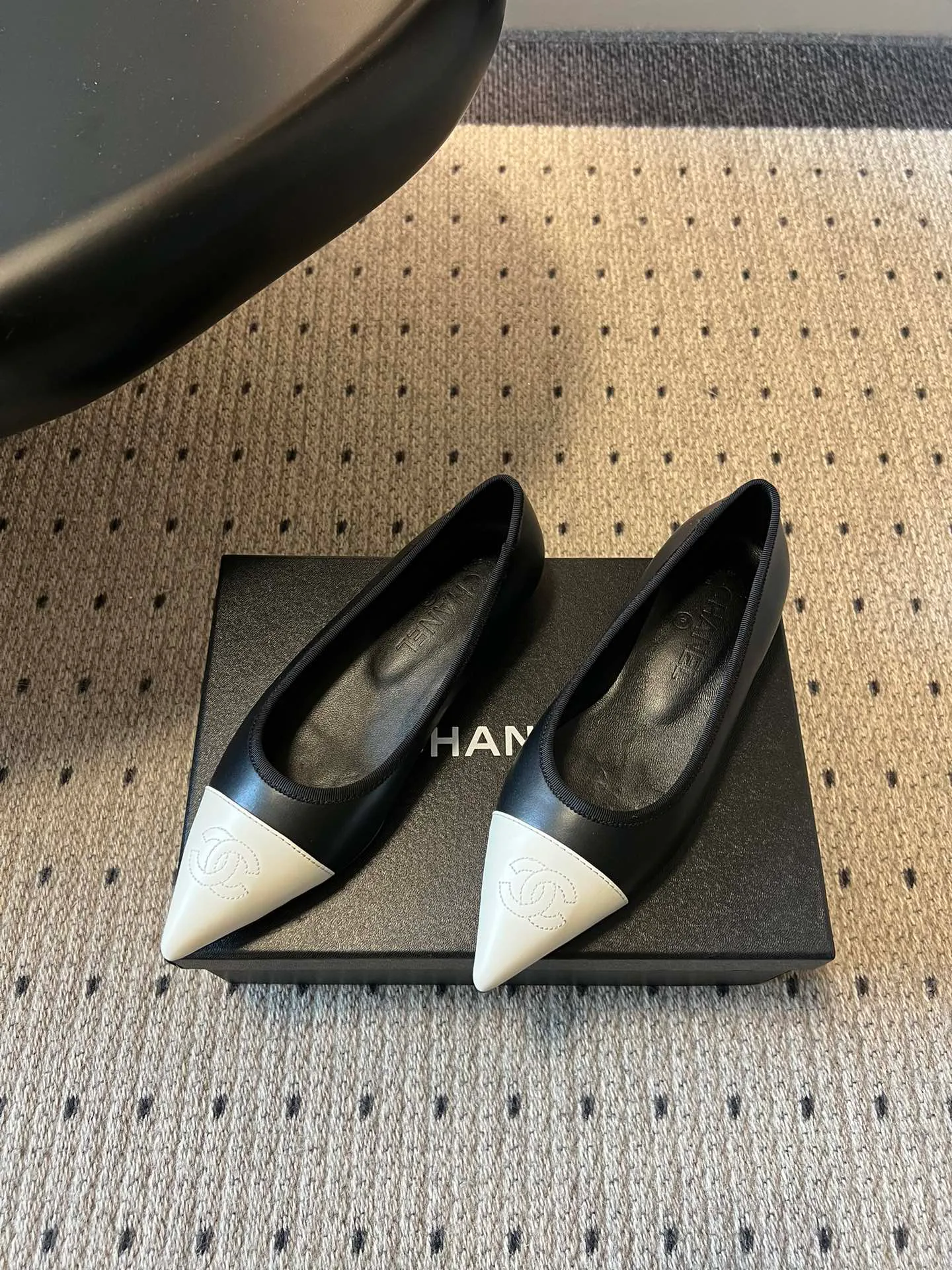 Туфли Женские Chanel 11686944