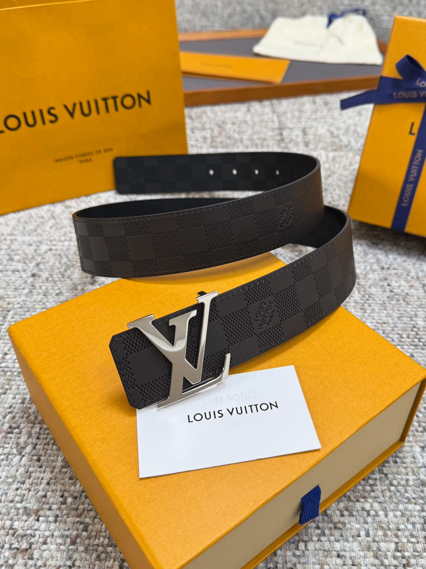 Ремни Louis Vuitton 270457