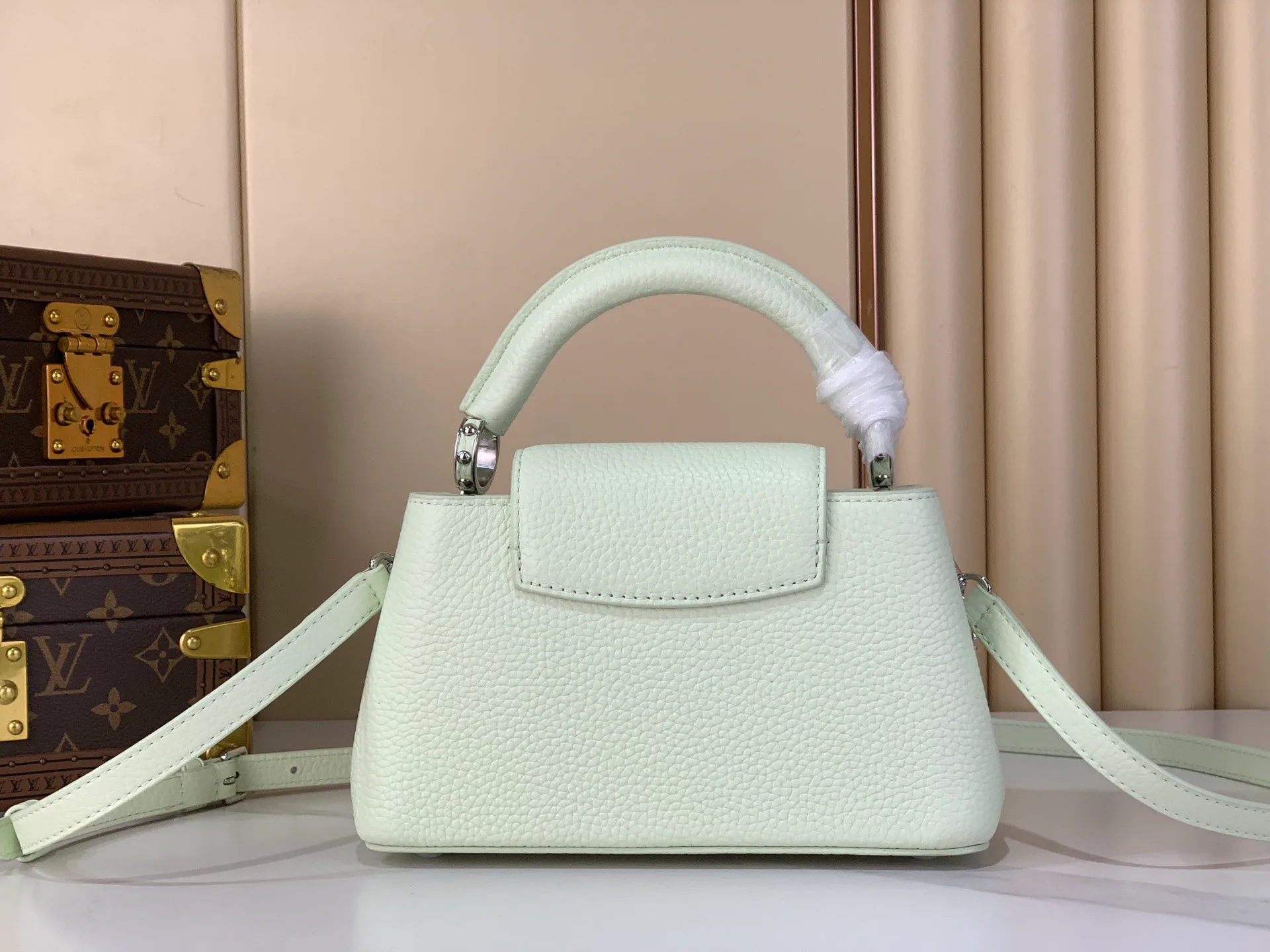 Классические Сумки Женские Louis Vuitton 11205377
