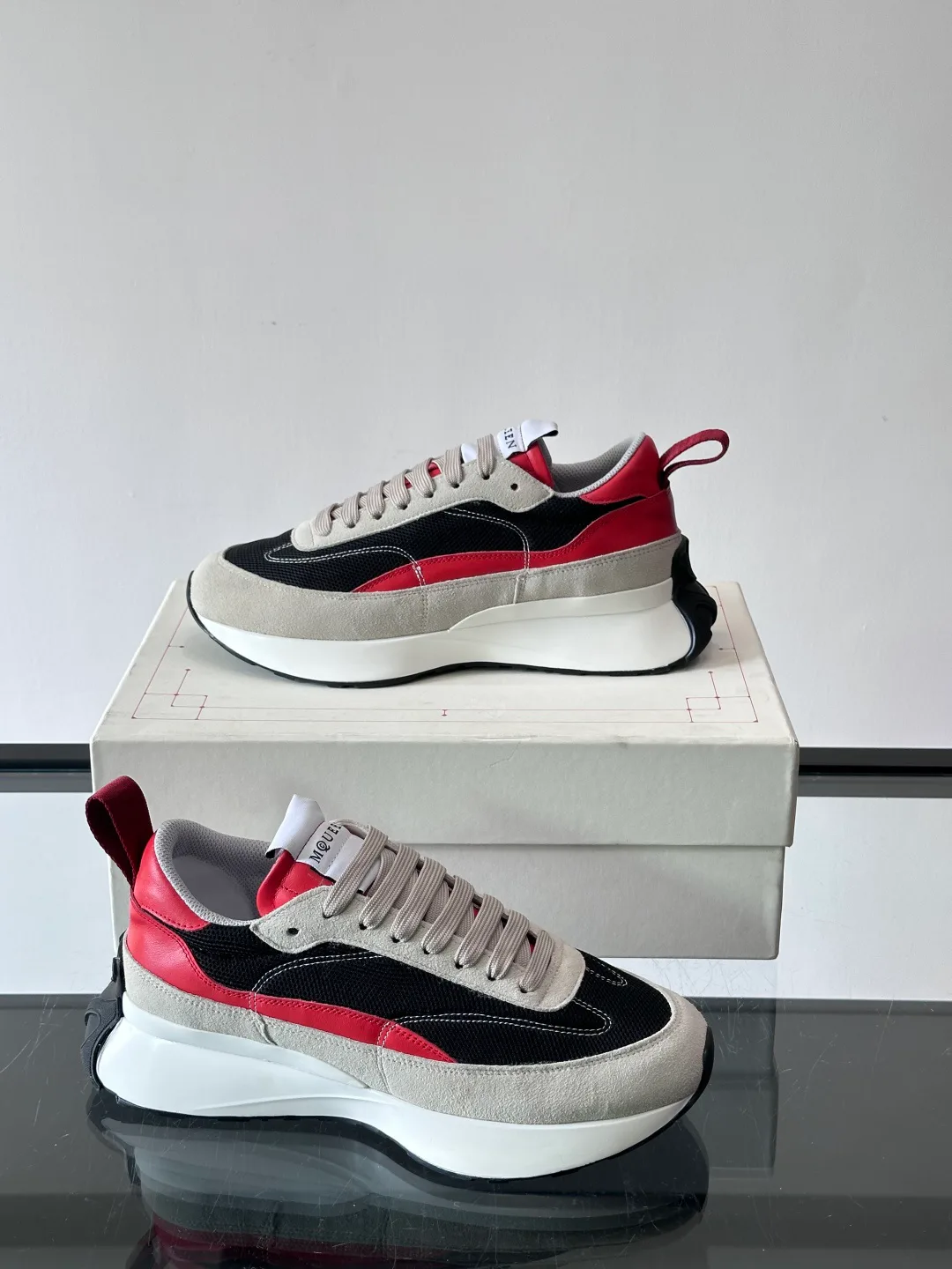 Кроссовки Женские Alexander Mcqueen 11228467