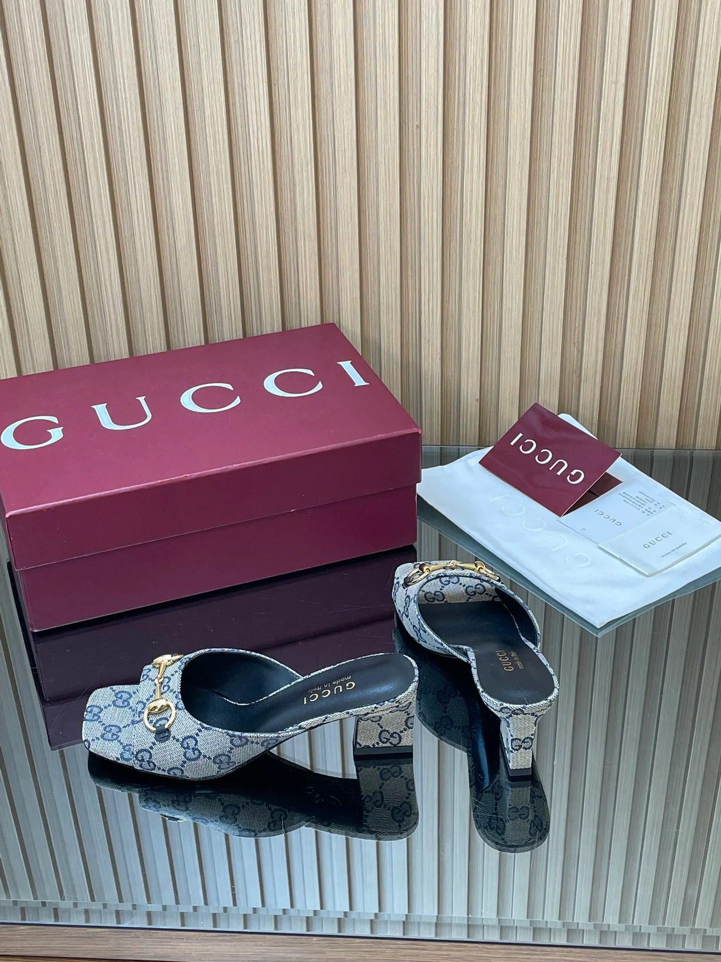Босоножки Женские Gucci 11616345