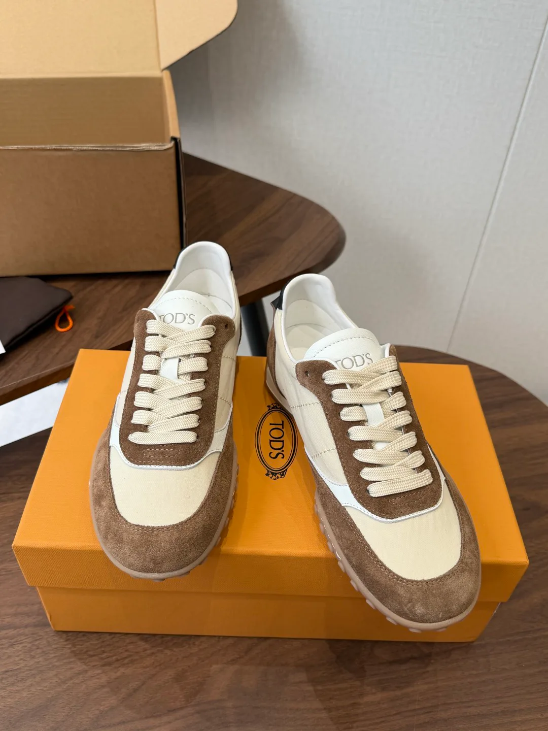 Кроссовки Женские Tod's 18687229
